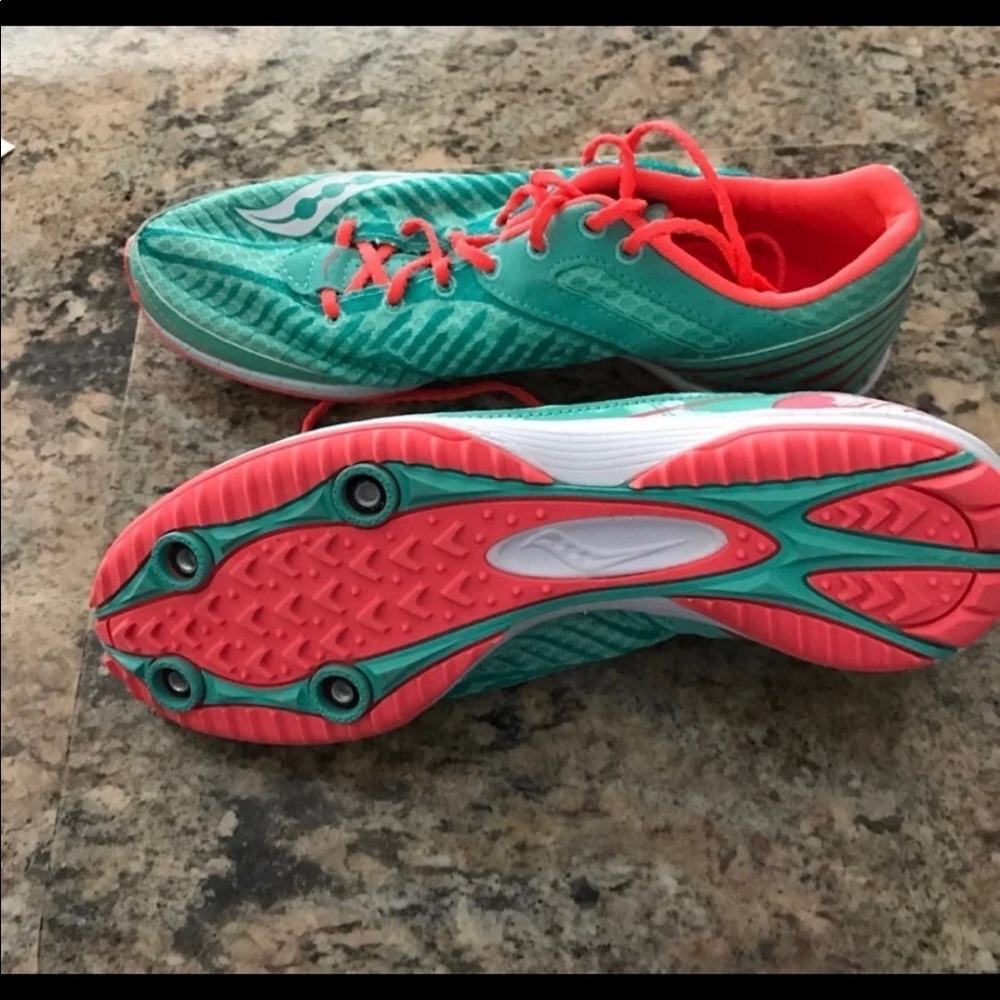 Running Track Shoes - Picture 3 of 4